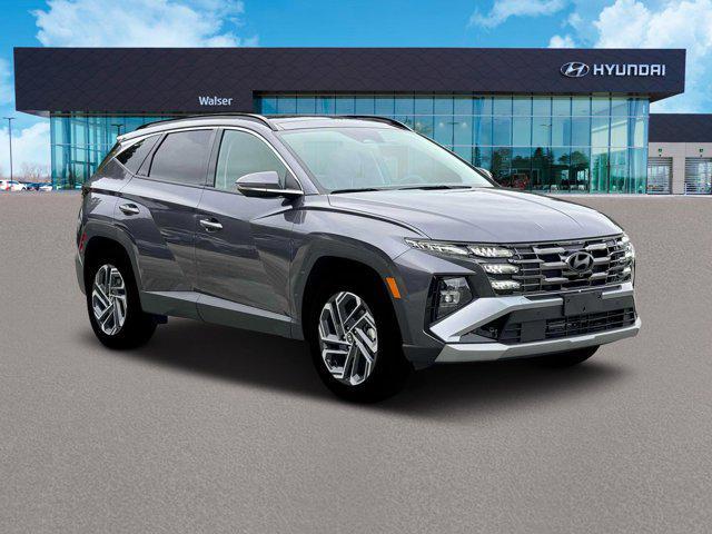 Photo of 2025 Titan Gray Hyundai TUCSON Hybrid