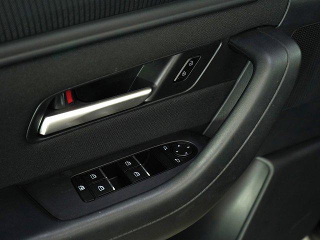 Photo of 2024 Jet Black Mica Mazda CX-90
