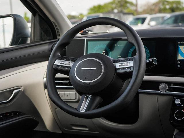 Photo of 2025 Phantom Black Hyundai TUCSON