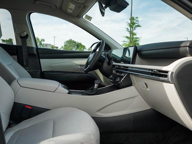 Photo of 2025 Phantom Black Hyundai TUCSON