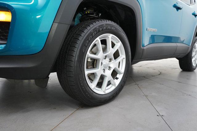 Photo of 2021 Bikini Metallic Clearcoat Jeep Renegade
