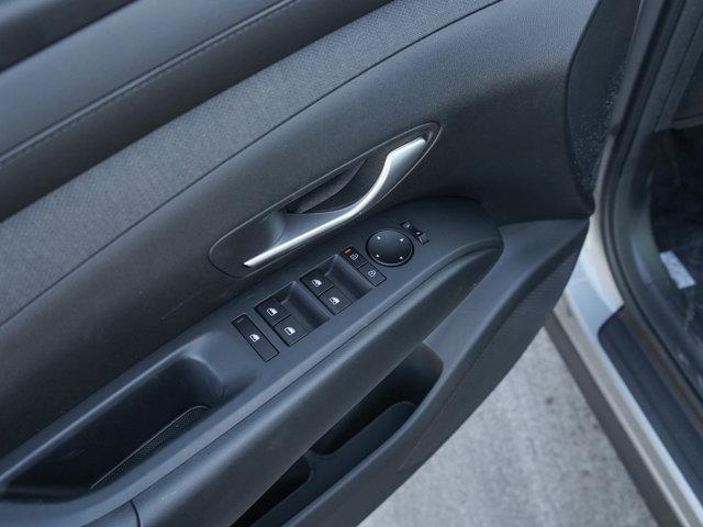 Photo of 2025 Ash Black Hyundai TUCSON Hybrid