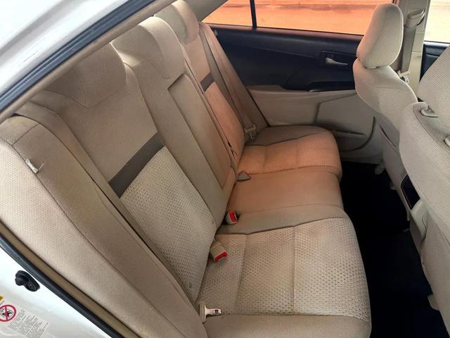 Photo of 2014 White Toyota Camry