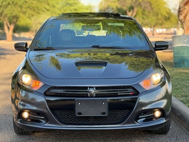 Photo of 2016 Gray Dodge Dart