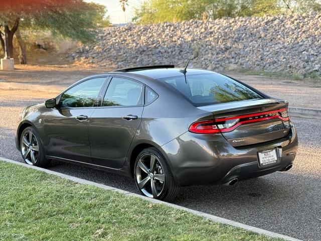 Photo of 2016 Gray Dodge Dart