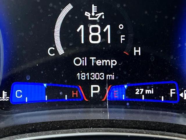 Photo of 2020 White Chrysler 300