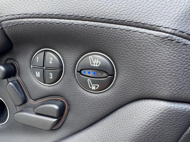 Photo of 2007 BLACK Mercedes-Benz SL-Class