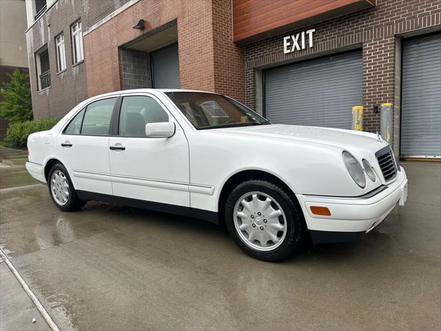 1999 Mercedes-Benz E-Class