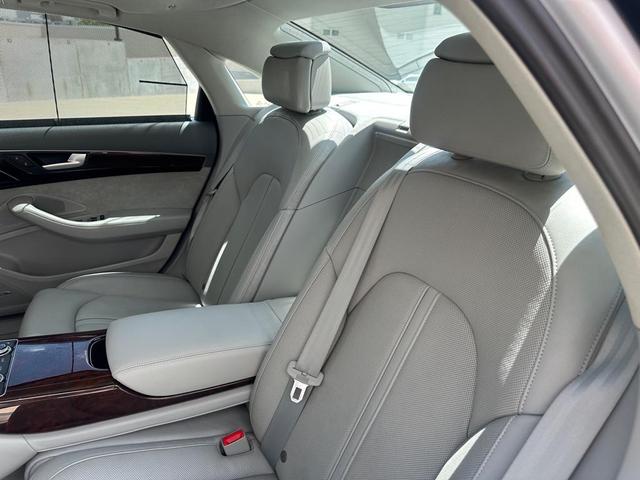 Photo of 2013 SLIVER Audi A8