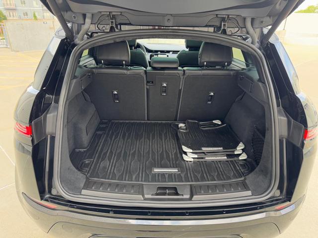 Photo of 2020 BLACK Land Rover Range Rover Evoque