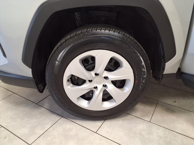 Photo of 2024 Silver Sky Metallic Toyota RAV4