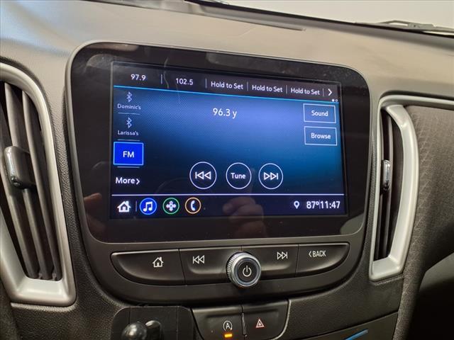 Photo of 2020 Silver Ice Metallic Chevrolet Malibu