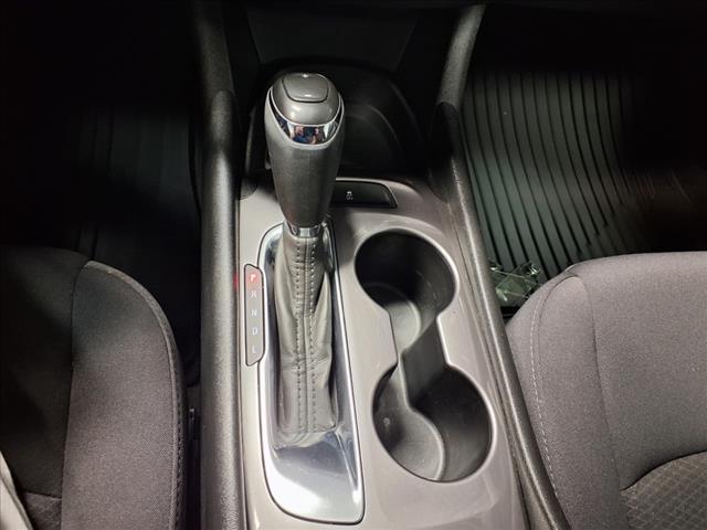 Photo of 2020 Silver Ice Metallic Chevrolet Malibu
