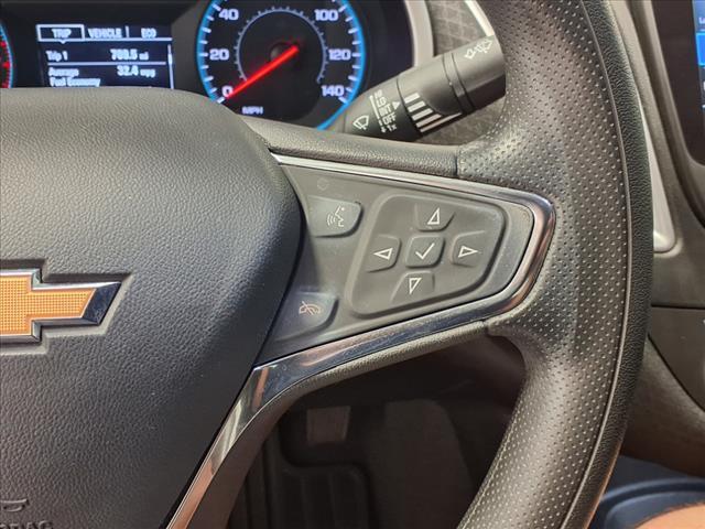 Photo of 2020 Silver Ice Metallic Chevrolet Malibu