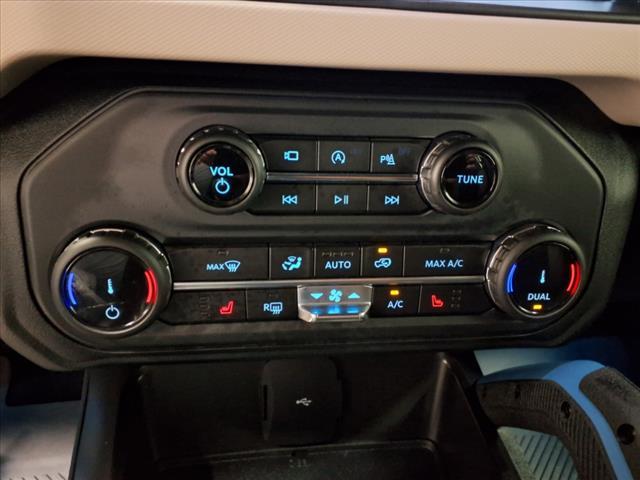 Photo of 2022 Gray Ford Bronco