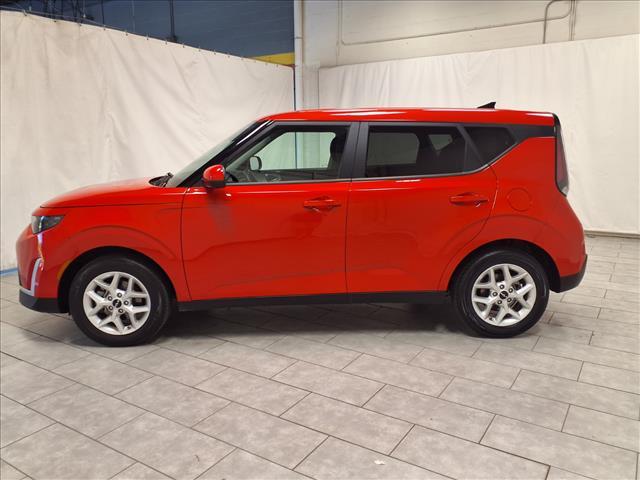 Photo of 2024 Inferno Red Kia Soul