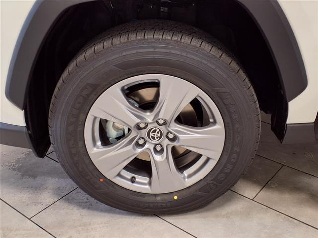 Photo of 2025 Ice Cap Toyota RAV4 Hybrid