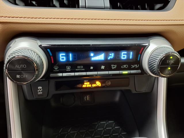 Photo of 2025 Ice Cap Toyota RAV4 Hybrid