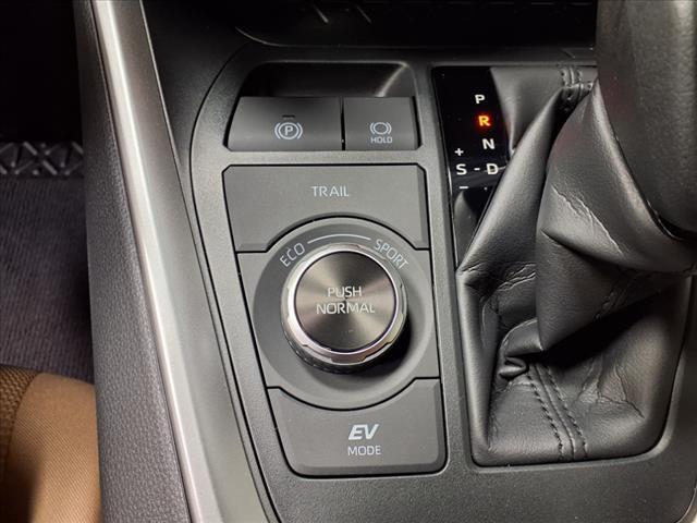 Photo of 2025 Ice Cap Toyota RAV4 Hybrid