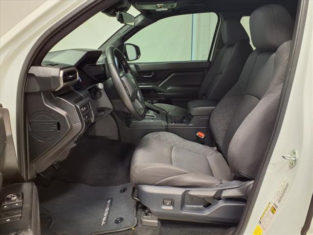 Photo of 2025 Ice Cap Toyota Tacoma