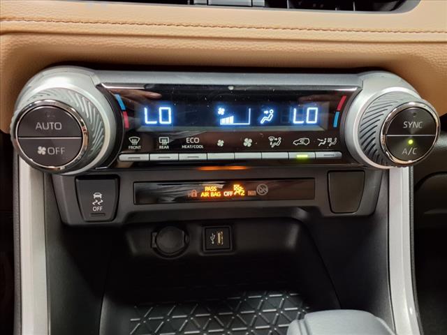 Photo of 2025 Midnight Black Metallic Toyota RAV4 Hybrid