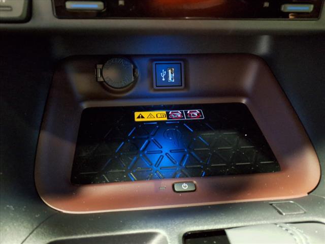 Photo of 2025 Midnight Black Metallic Toyota RAV4 Hybrid