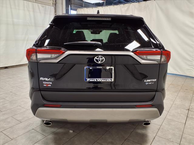 Photo of 2025 Midnight Black Metallic Toyota RAV4 Hybrid