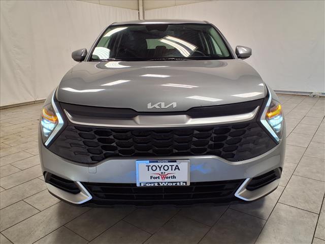 Photo of 2024 Steel Gray Kia Sportage