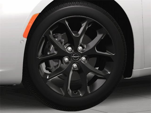 Photo of 2025 Bright White Clearcoat Chrysler Pacifica