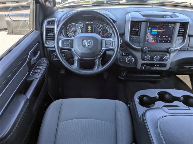 Photo of 2024 Diamond Black Crystal Pearlcoat RAM 2500