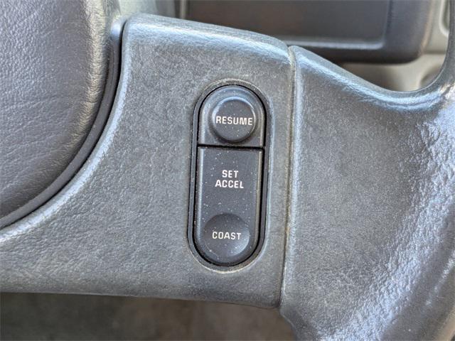 Photo of 1989 Gray Ford Mustang