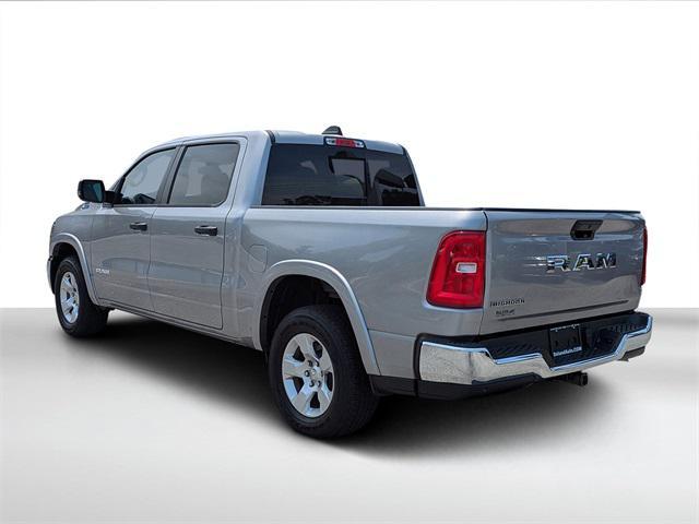 Photo of 2025 Billet Silver Metallic Clearcoat RAM 1500