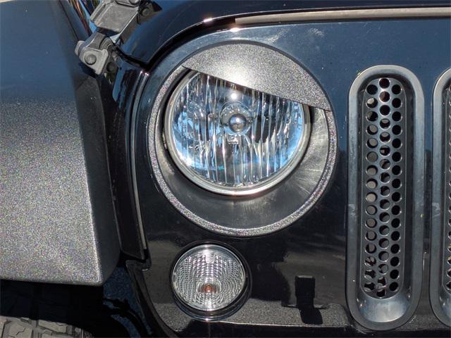 Photo of 2018 Black Clearcoat Jeep Wrangler JK