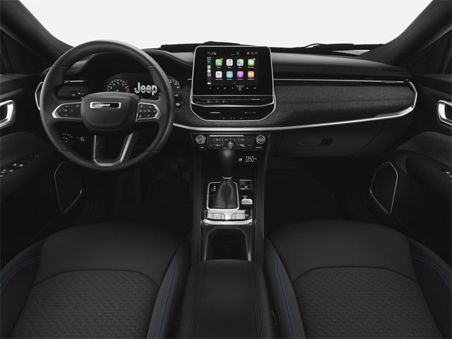 Photo of 2025 Silver Zynith Metallic Clearcoat Jeep Compass
