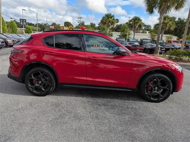 Photo of 2024 Alfa Rosso Alfa Romeo Stelvio