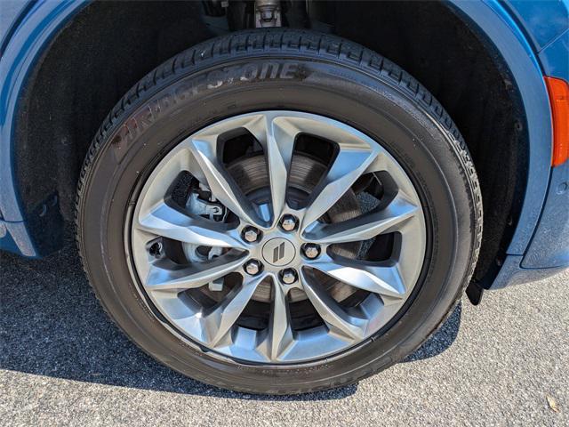 Photo of 2024 Frostbite Pearlcoat Dodge Durango