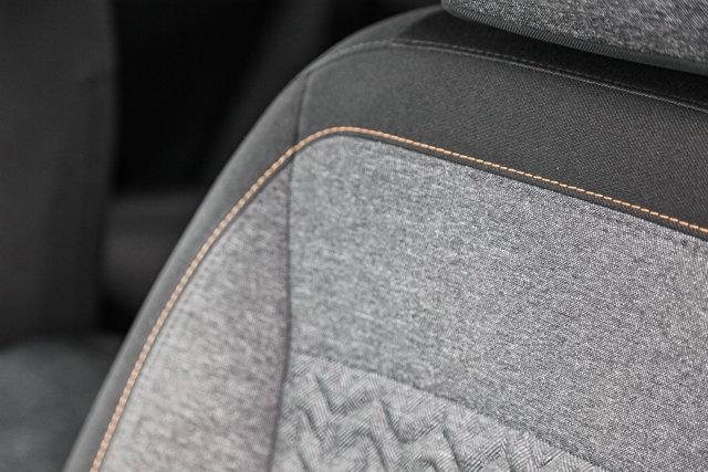 Photo of 2022 Silver Ice Metallic Chevrolet Equinox
