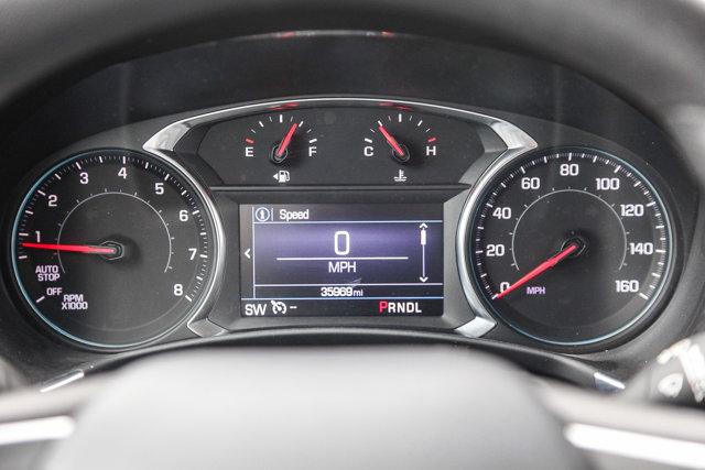 Photo of 2022 Silver Ice Metallic Chevrolet Equinox