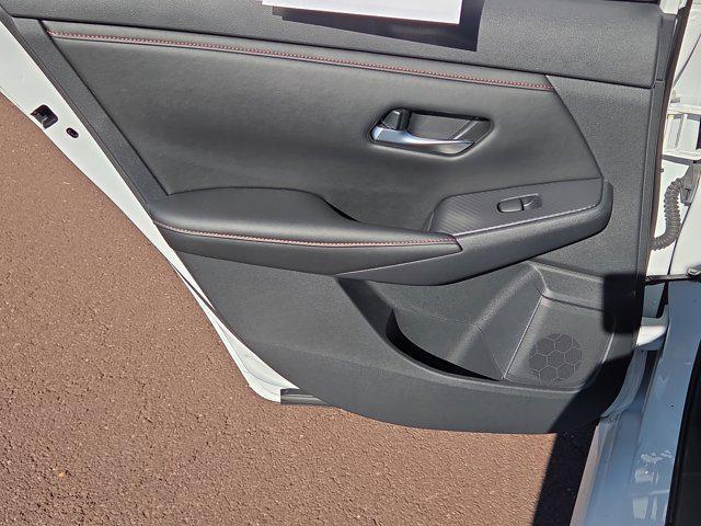 Photo of 2024 Aspen White Pearl Nissan Sentra