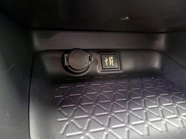 Photo of 2023 Silver Toyota RAV4