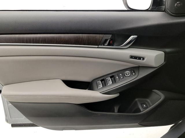 Photo of 2018 Silver Honda Accord