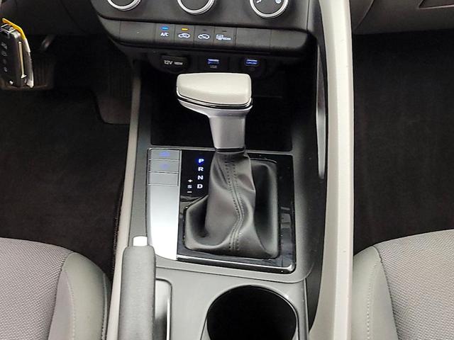 Photo of 2023 Black Hyundai ELANTRA