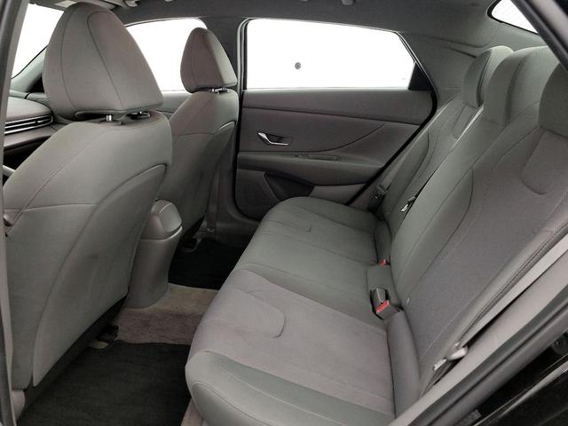 Photo of 2023 Black Hyundai ELANTRA