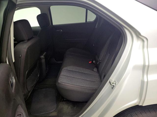 Photo of 2017 Silver Chevrolet Equinox