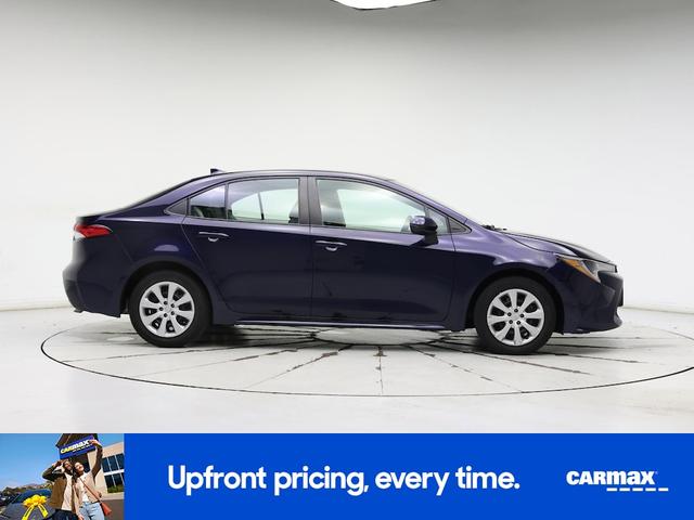Photo of 2021 Blue Toyota Corolla