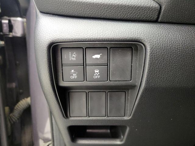 Photo of 2017 Gray Honda CR-V