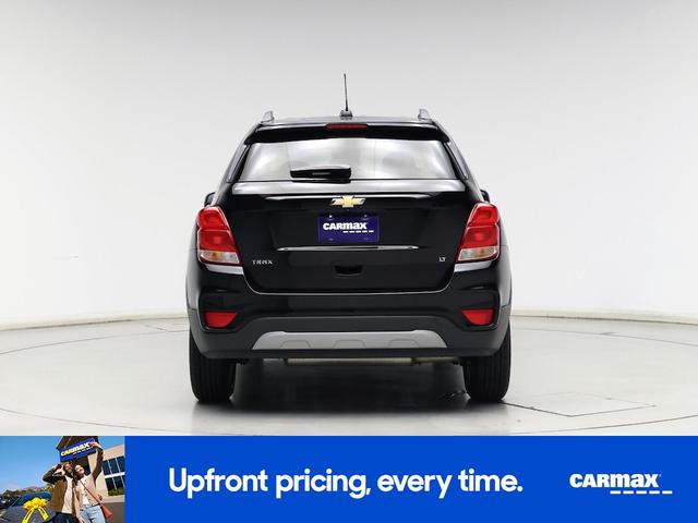 Photo of 2018 Black Chevrolet Trax