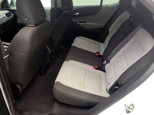 Photo of 2023 White Chevrolet Equinox