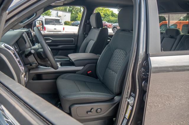 Photo of 2026 Granite Crystal Metallic Clearcoat RAM 1500