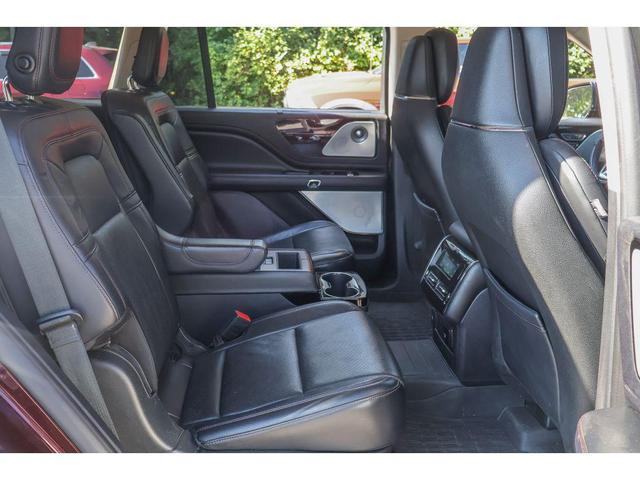 Photo of 2020 Burgundy Velvet Metallic Tinted Clearcoat Lincoln Aviator